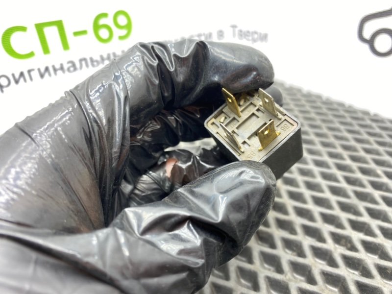 Реле, 400 рублей, Тверь