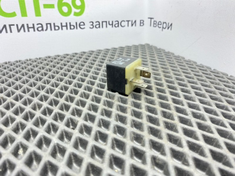 Реле, 500 рублей, Тверь