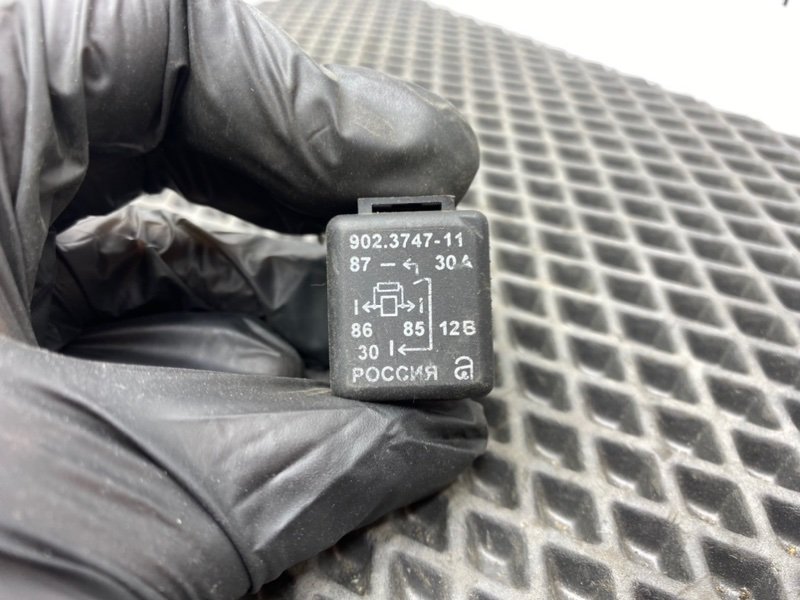 Реле, 400 рублей, Тверь