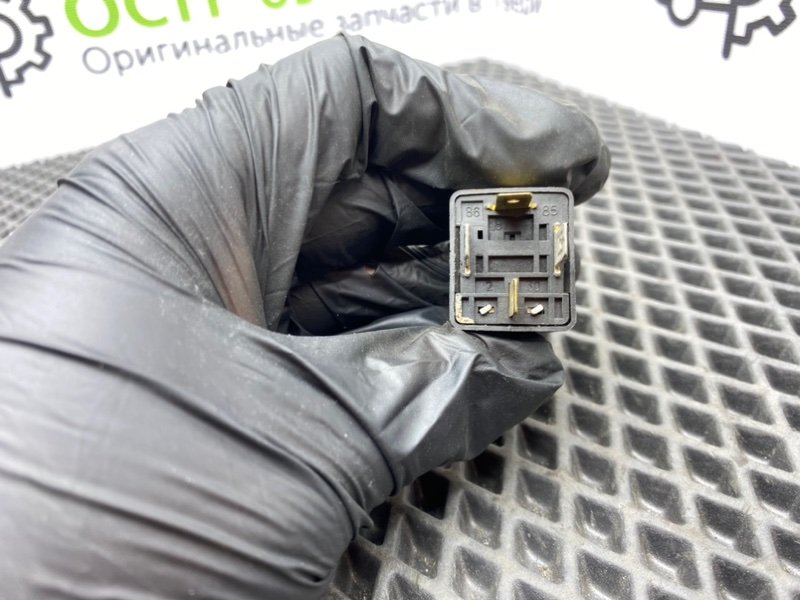 Реле, 400 рублей, Тверь