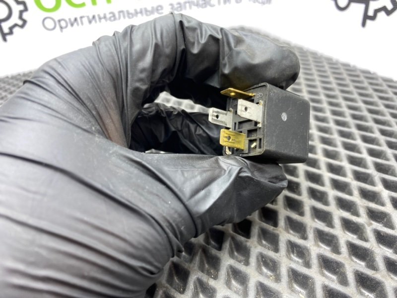 Реле, 400 рублей, Тверь