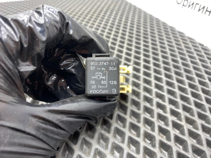 Реле, 400 рублей, Тверь