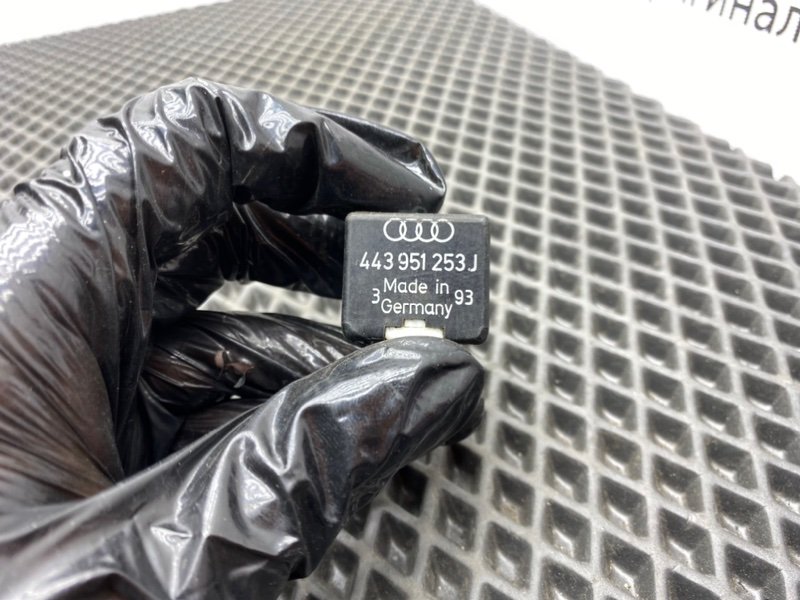 Реле, 400 рублей, Тверь