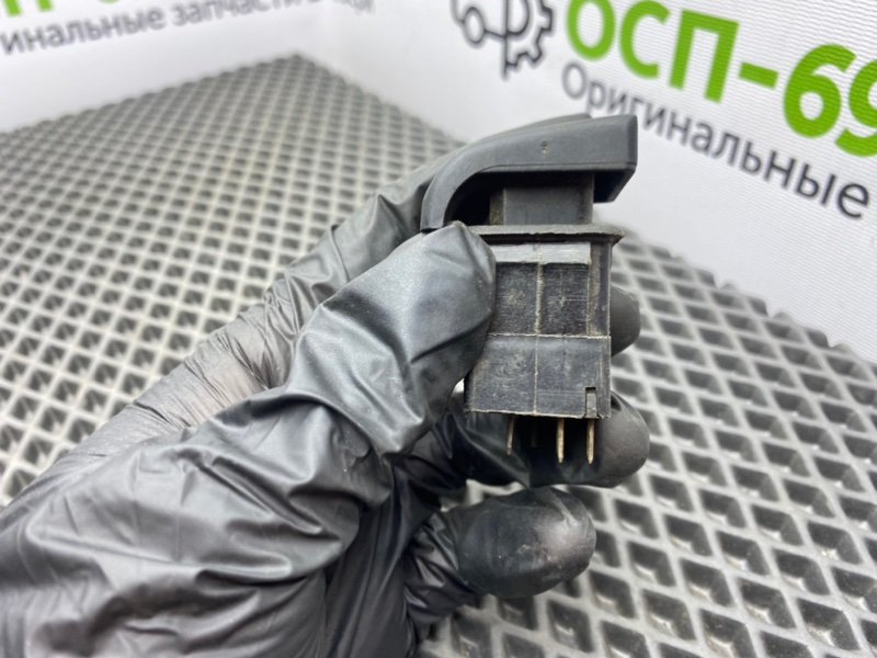 Кнопка ПТФ, 400 рублей, Тверь