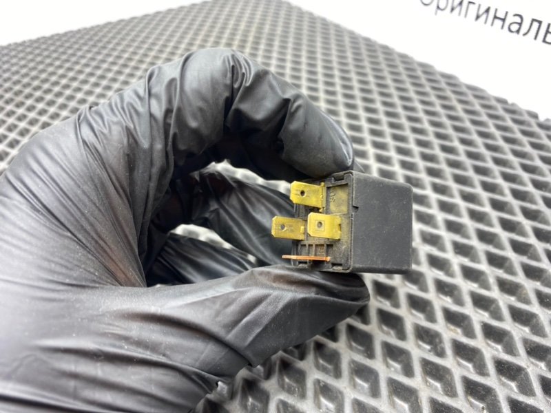 Реле, 400 рублей, Тверь