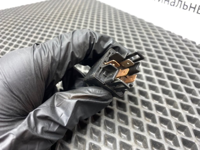 Реле, 600 рублей, Тверь