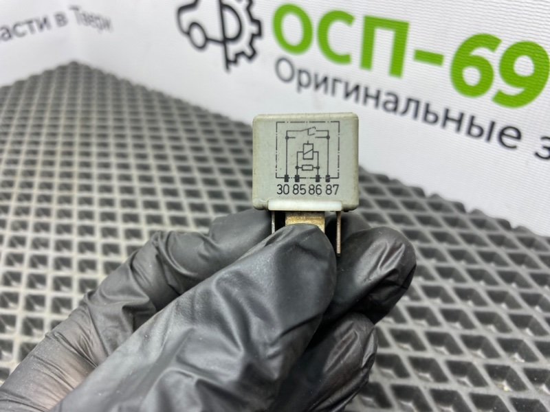 Реле, 400 рублей, Тверь