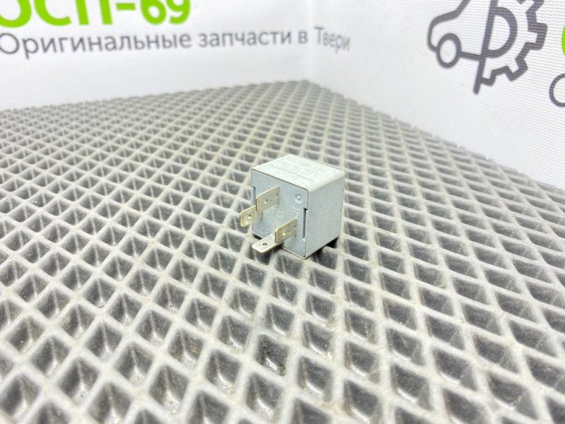 Реле, 500 рублей, Тверь