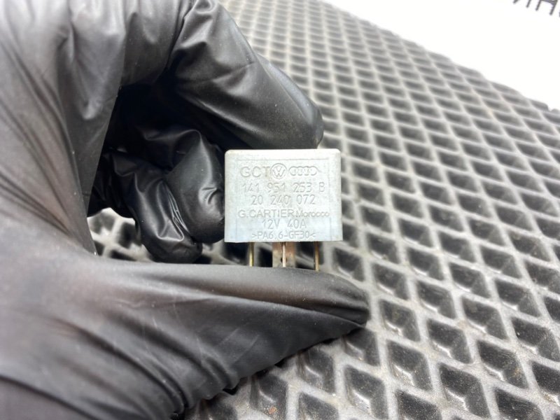 Реле, 500 рублей, Тверь