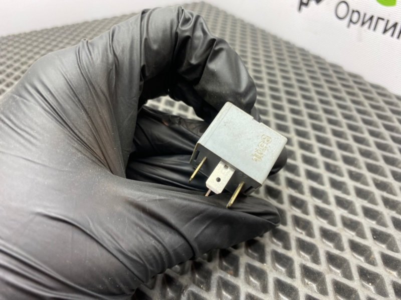 Реле, 500 рублей, Тверь