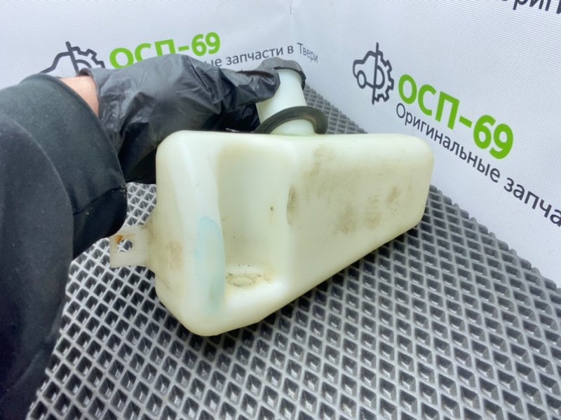 Бачок омывателя заднего стекла, 400 рублей, Тверь