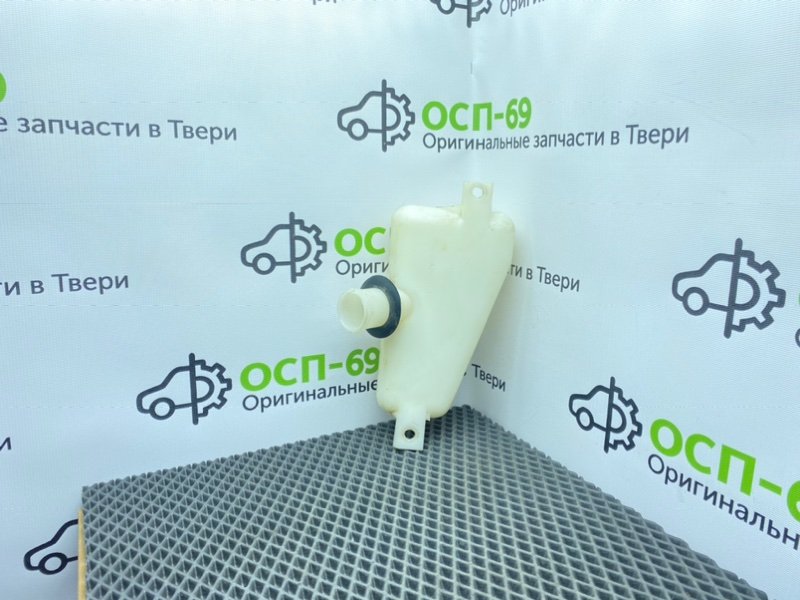Бачок омывателя заднего стекла, 400 рублей, Тверь