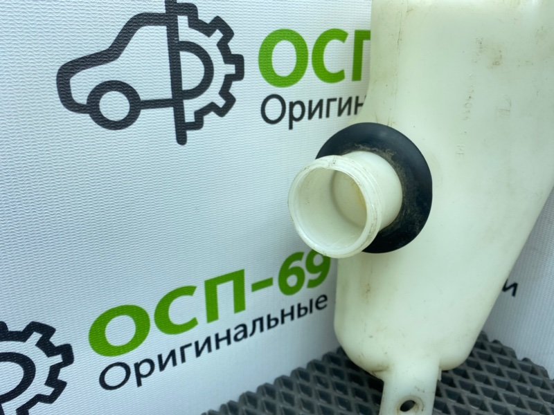 Бачок омывателя заднего стекла, 400 рублей, Тверь