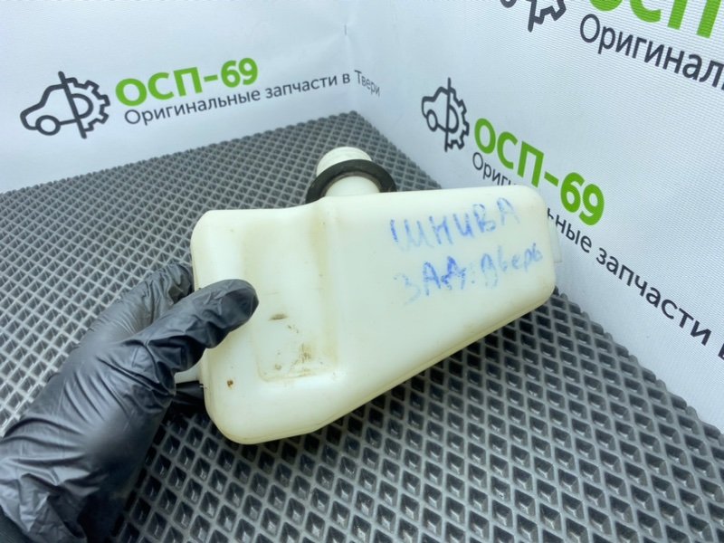 Бачок омывателя заднего стекла, 400 рублей, Тверь