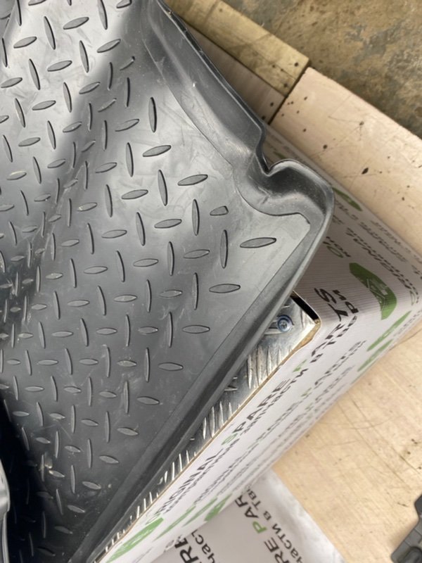 Коврик багажника, 2600 рублей, Тверь