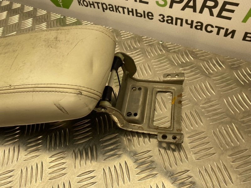 Подлокотник, 2600 рублей, Тверь