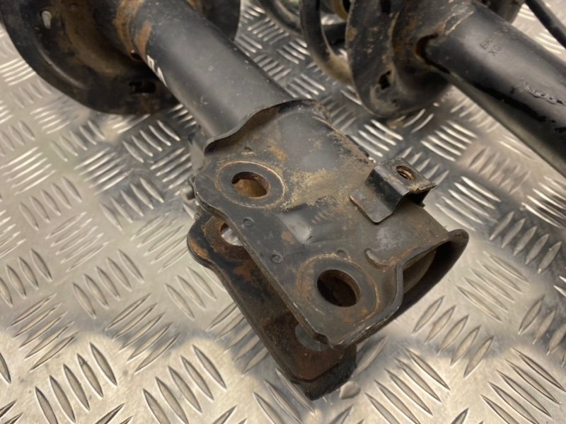 Стойки амортизаторов, 6100 рублей, Тверь