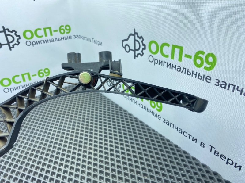 Педаль газа, 800 рублей, Тверь