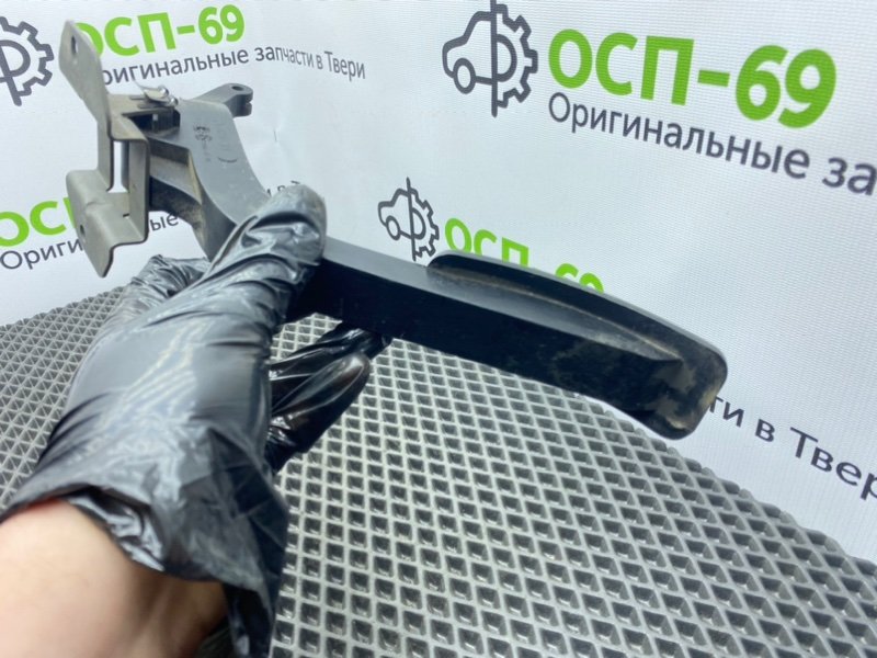 Педаль газа, 800 рублей, Тверь