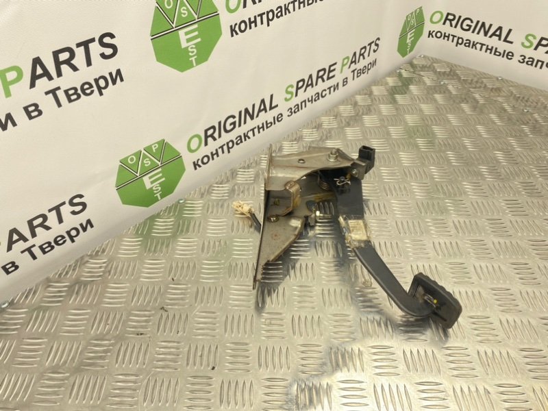 Педаль сцепления, 500 рублей, Тверь