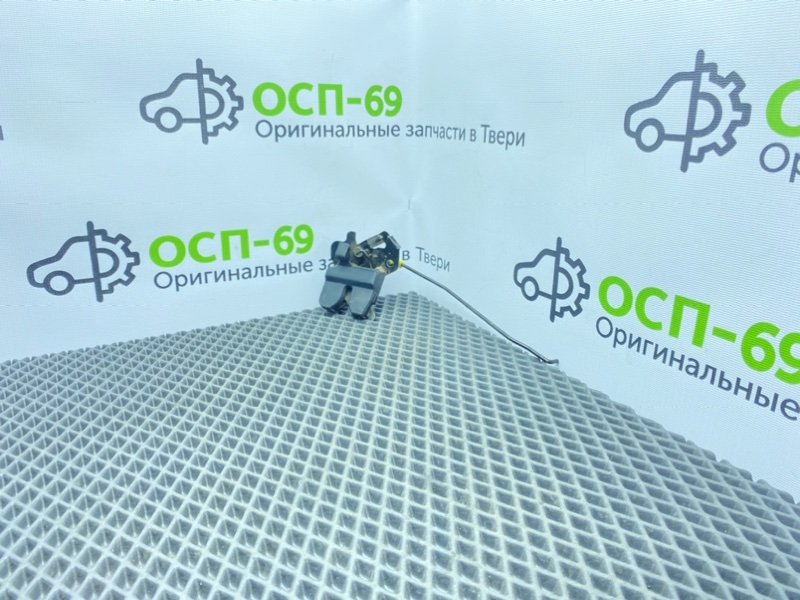 Замок багажника, 1000 рублей, Тверь