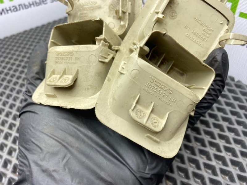 Кронштейны, 1000 рублей, Тверь