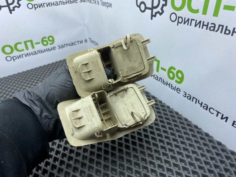 Кронштейны, 1000 рублей, Тверь