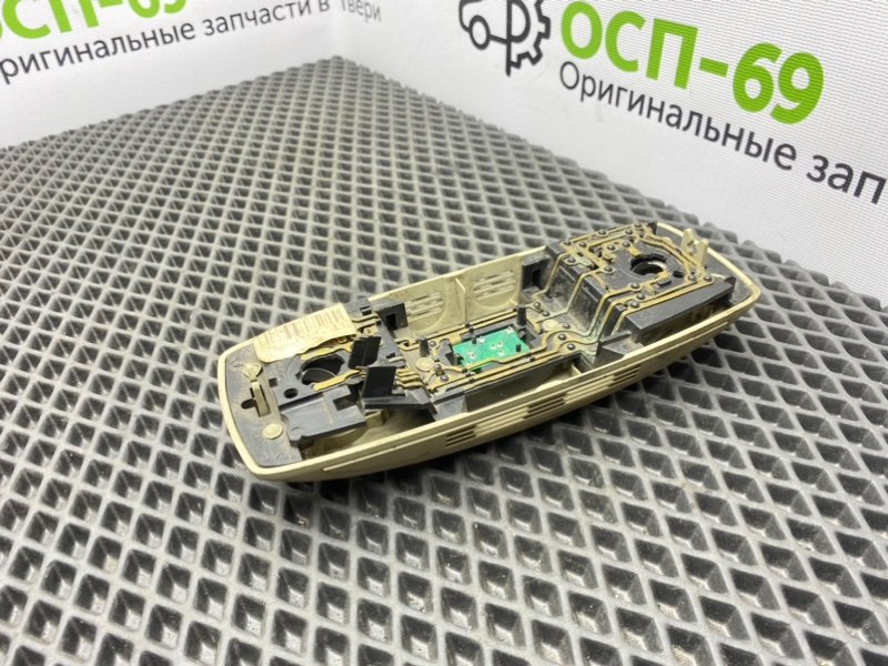 Плафон, 1000 рублей, Тверь