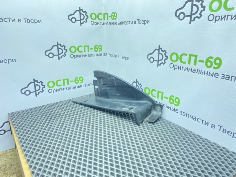 Дефлектор радиатора, 500 рублей, Тверь