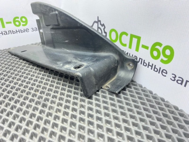 Дефлектор радиатора, 500 рублей, Тверь