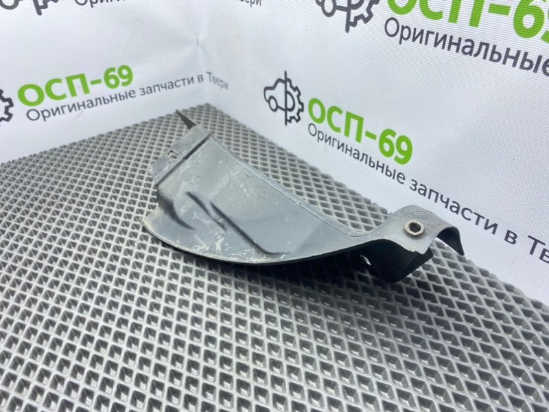 Дефлектор радиатора, 500 рублей, Тверь