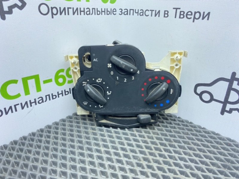 Блок климата, 500 рублей, Тверь