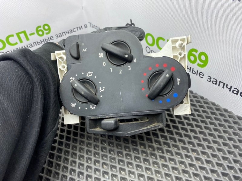 Блок климата, 800 рублей, Тверь