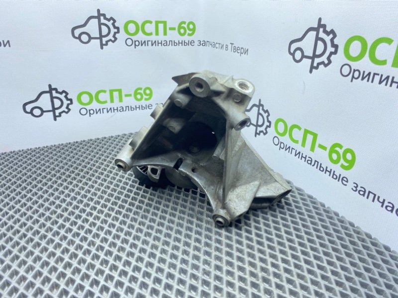 Кронштейн компрессора кондиционера, 1400 рублей, Тверь