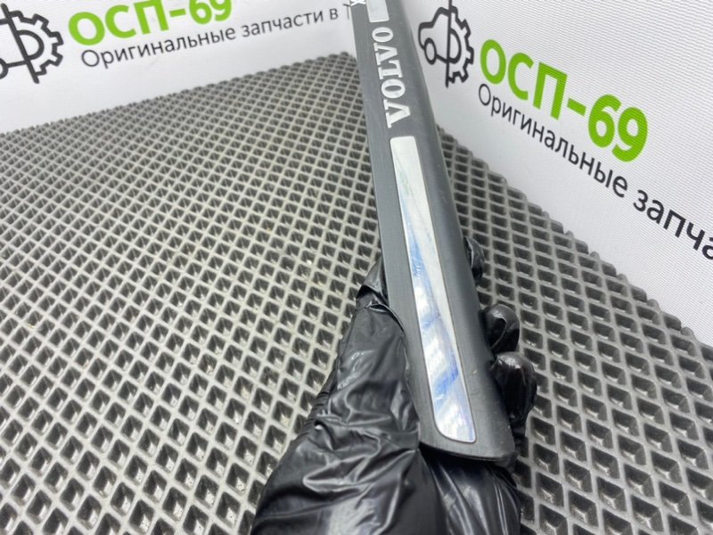 Накладка порога, 500 рублей, Тверь