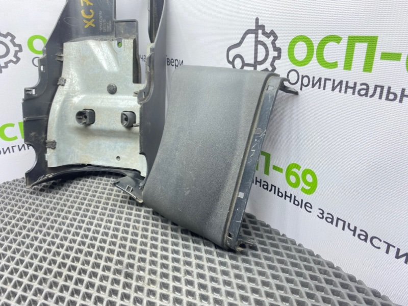 Кожух рулевой колонки, 1000 рублей, Тверь