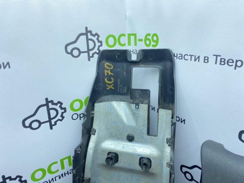 Кожух рулевой колонки, 1000 рублей, Тверь