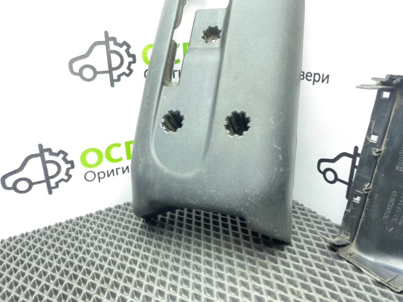 Кожух рулевой колонки, 1000 рублей, Тверь