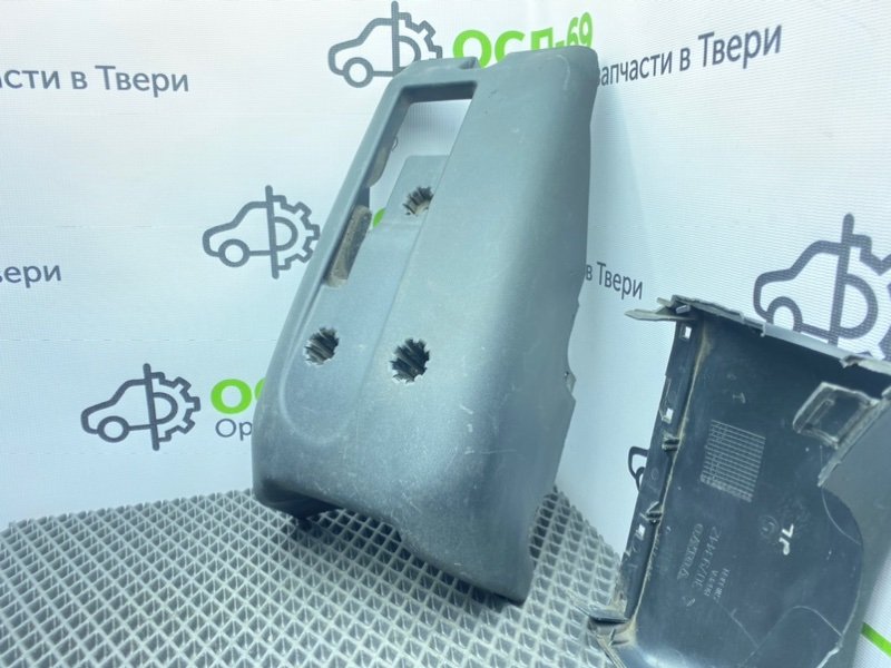 Кожух рулевой колонки, 1000 рублей, Тверь