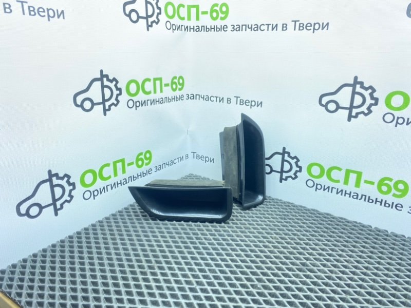 Накладки, 1000 рублей, Тверь