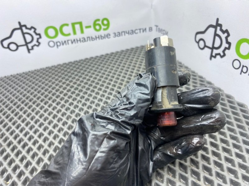 Кнопка аварийки, 500 рублей, Тверь