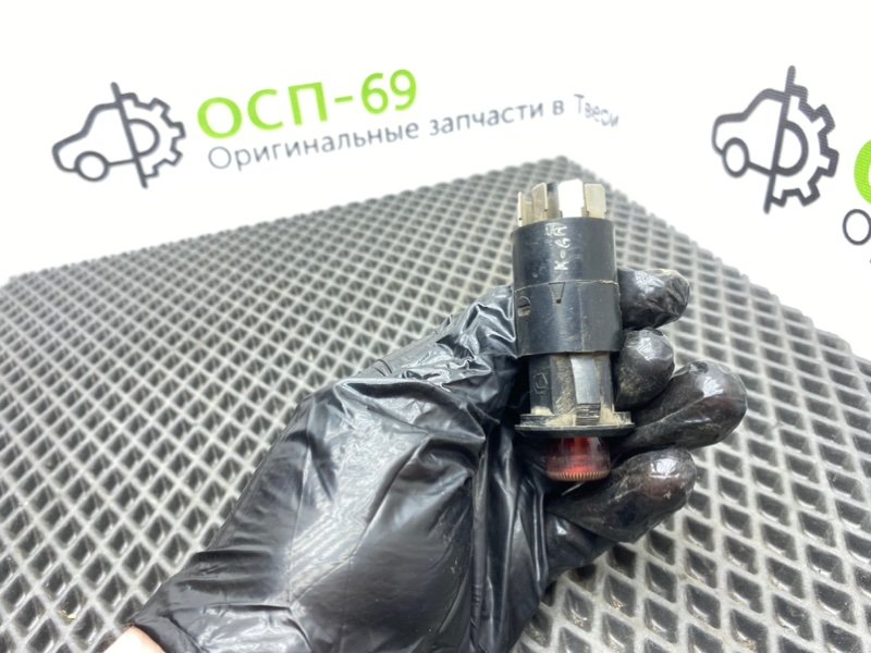 Кнопка аварийки, 500 рублей, Тверь