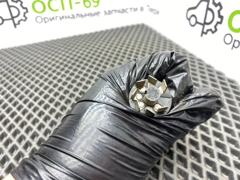 Кнопка аварийки, 500 рублей, Тверь