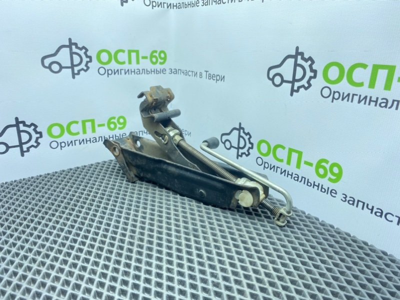 Домкрат, 1600 рублей, Тверь