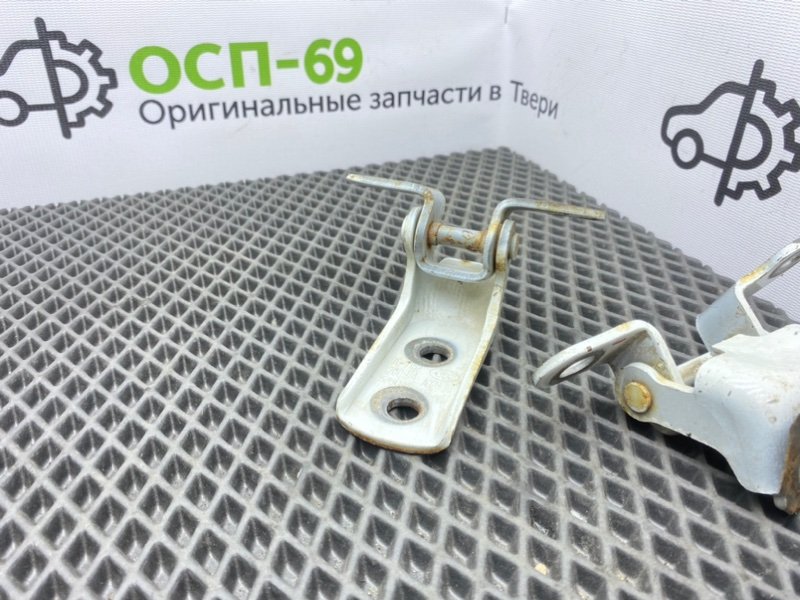 Петли дверей, 1000 рублей, Тверь