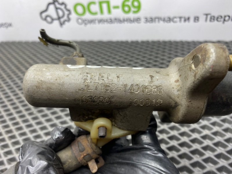 Главный цилиндр сцепления, 800 рублей, Тверь