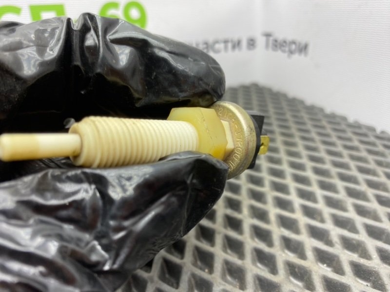 Концевик стоп-сигнала, 400 рублей, Тверь