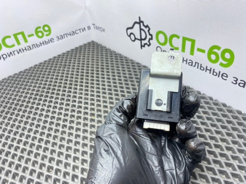 Реле поворотов, 500 рублей, Тверь