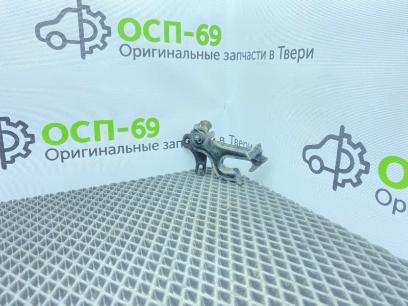 Крюк замка капота, 1100 рублей, Тверь