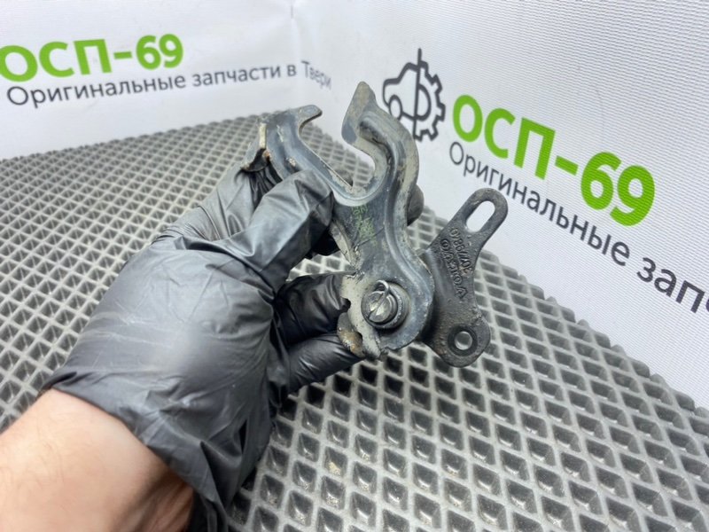 Крюк замка капота, 1100 рублей, Тверь